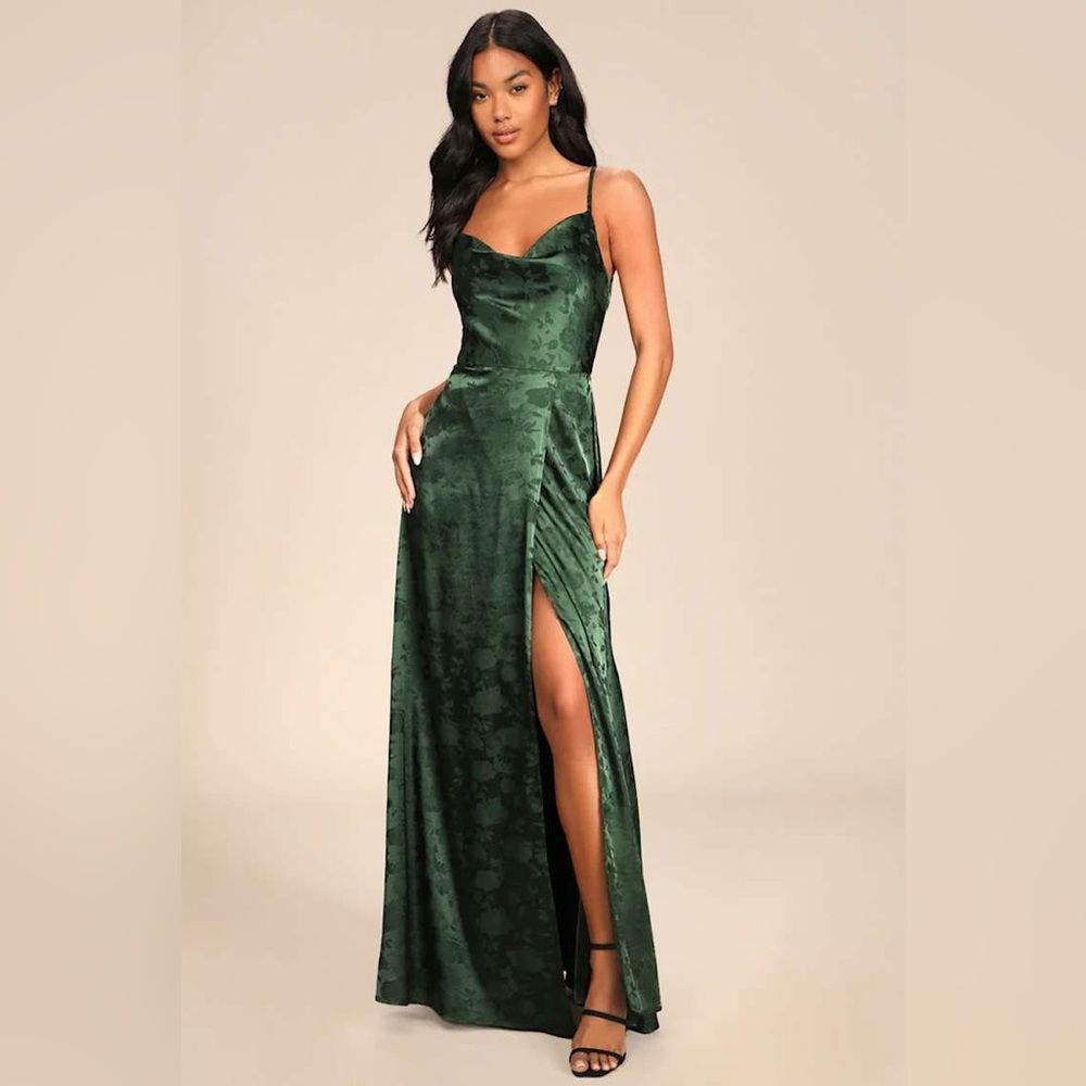 Lulu’s Simply Dreamy Emerald Green Satin Floral Jacquard Maxi Dress Size Large